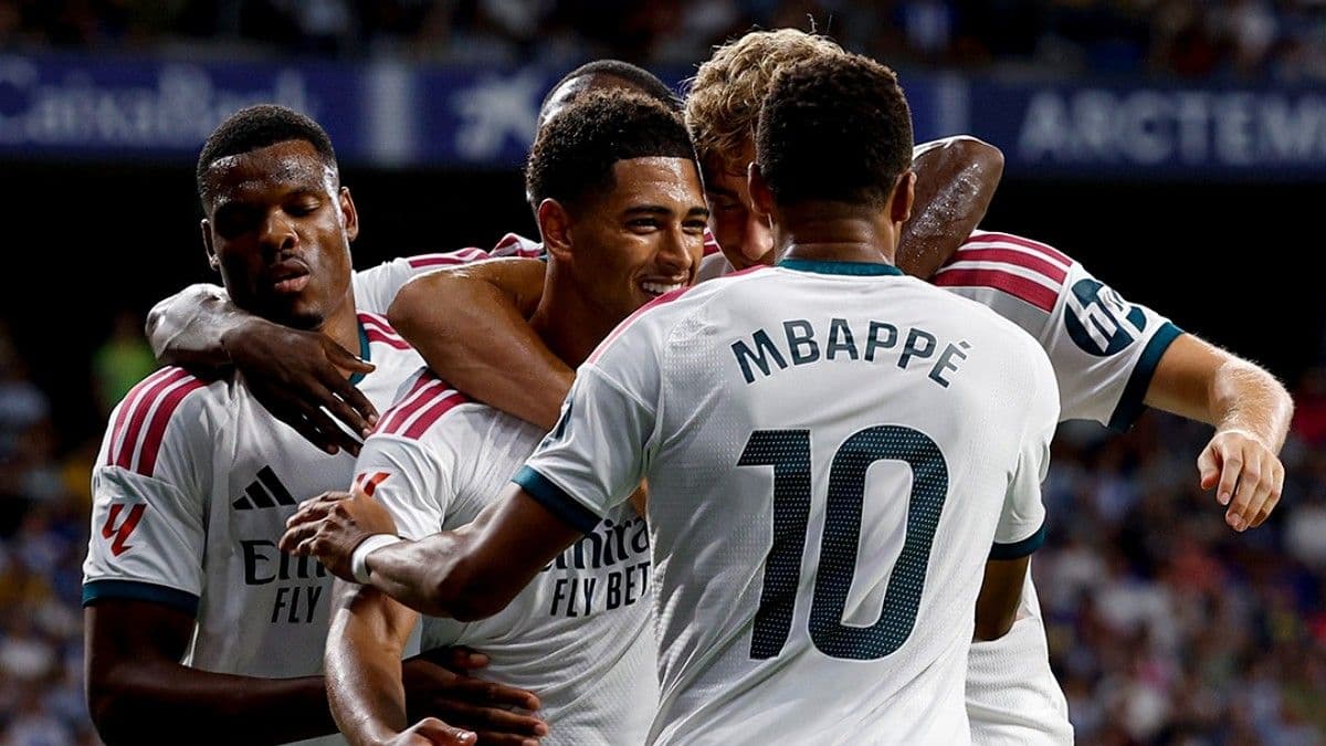 13 yıl sonra LaLiga'ya dönen Mourinho, 21 yaşındaki Espi'yle güldü!