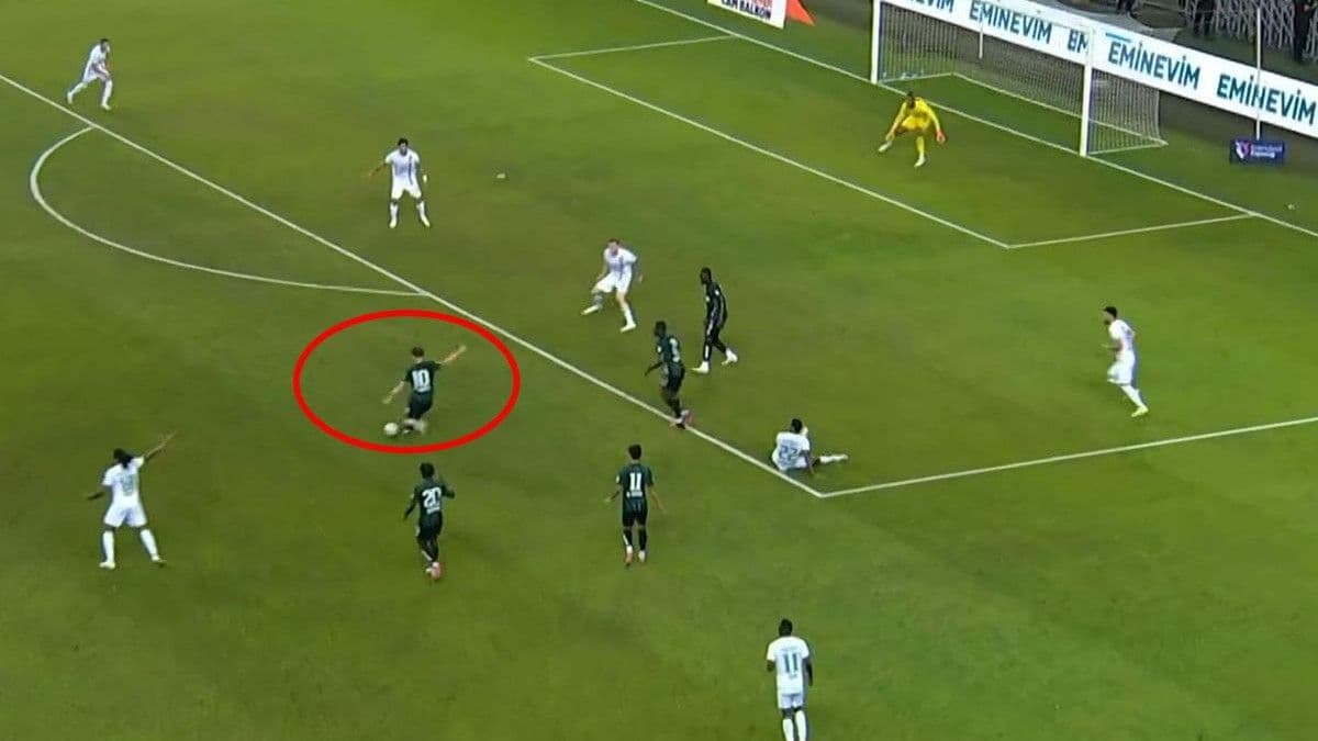 Berkan Kutlu'dan Amedspor'a karşı şık gol