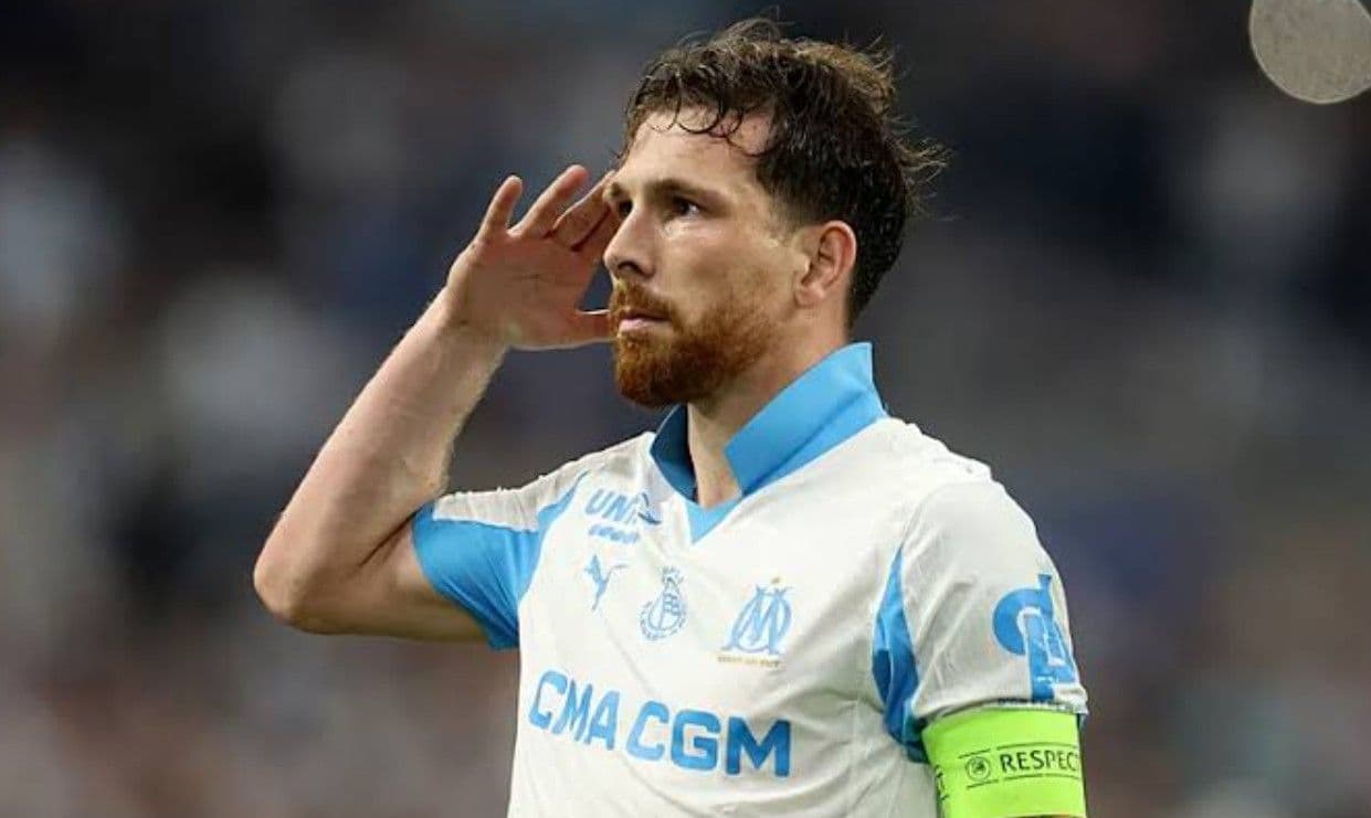 Galatasaray'da orta sahaya yeni aday Pierre-Emile Hojbjerg
