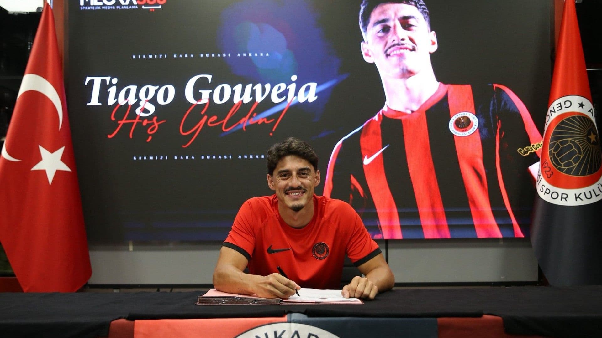 Portekizli sağ kanat Tiago Gouveia, Gençlerbirliği’nde