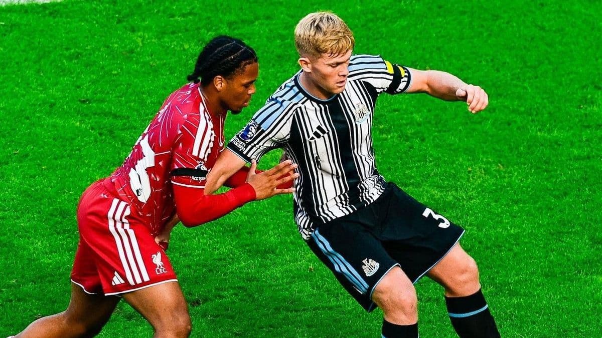 Salah'sız Liverpool ilk maçında puanı 90+9'da kurtardı