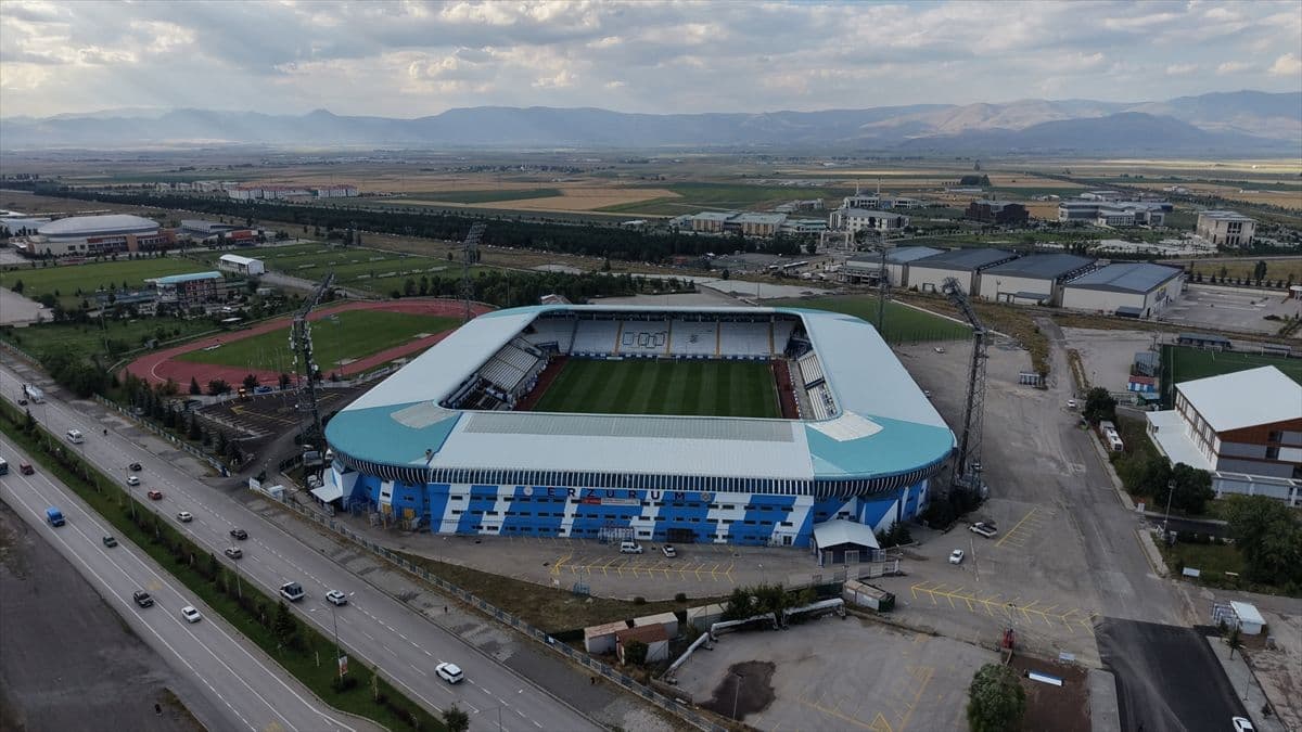 Kazım Karabekir Stadyumu
