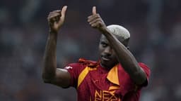 Galatasaray, Real Madrid ve Barcelona'nın istediği yıldızı Victor Osimhen ile ikna etti 