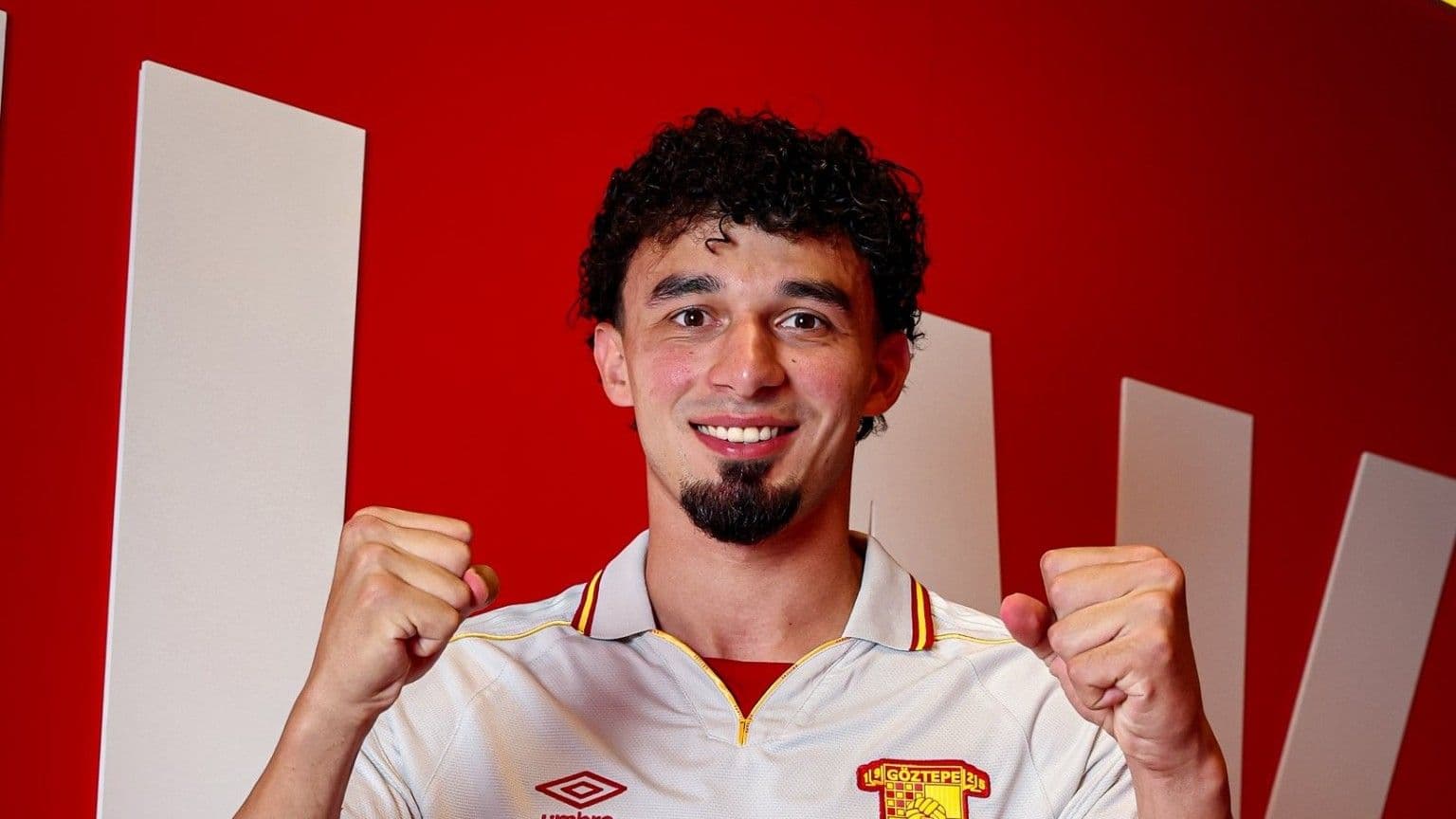 Gökdeniz Bayrakdar, Göztepe'ye imzayı attı!