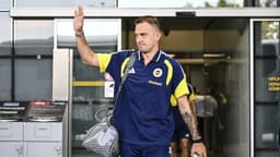 Fenerbahçe'de Mert Günok, en az 2 hafta yok! İşte kaçıracağı maçlar...