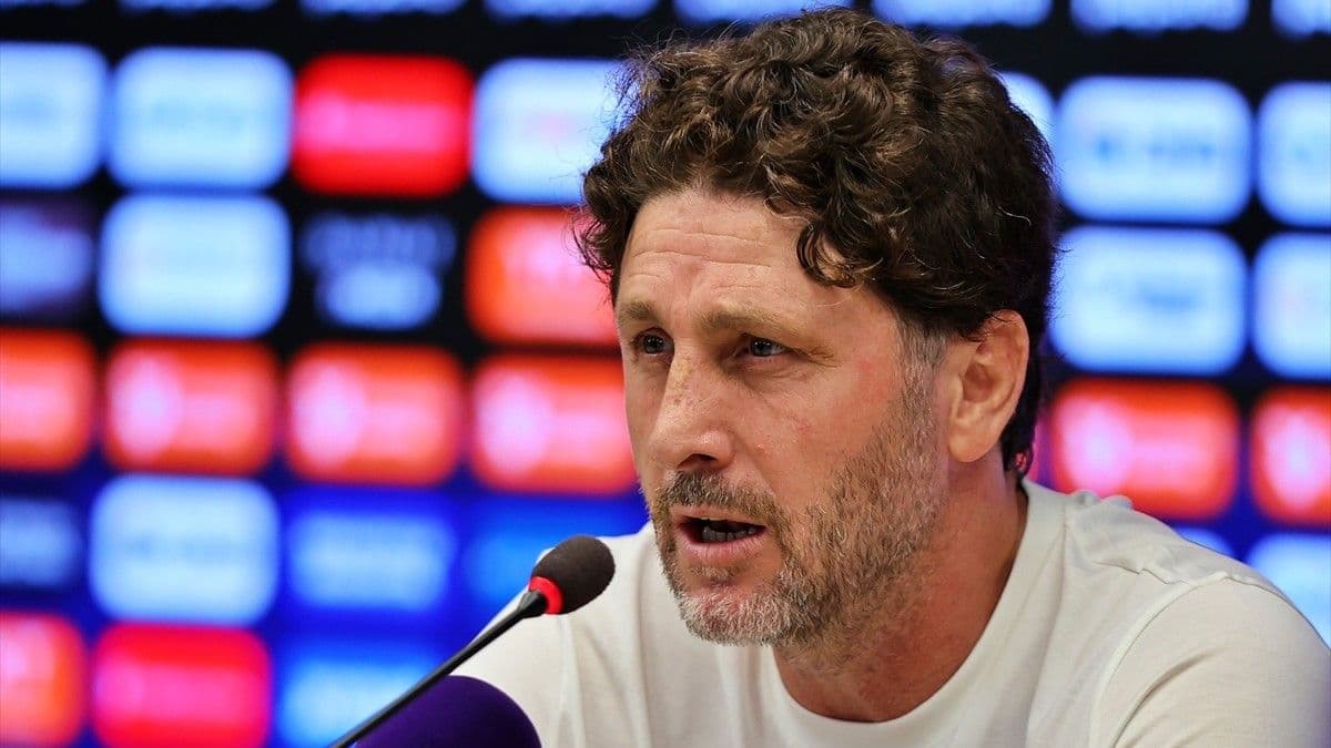 Fatih Tekke'den Ferencvaros maçı öncesi uyarı: "Çok dikkat etmemiz gerekiyor!"