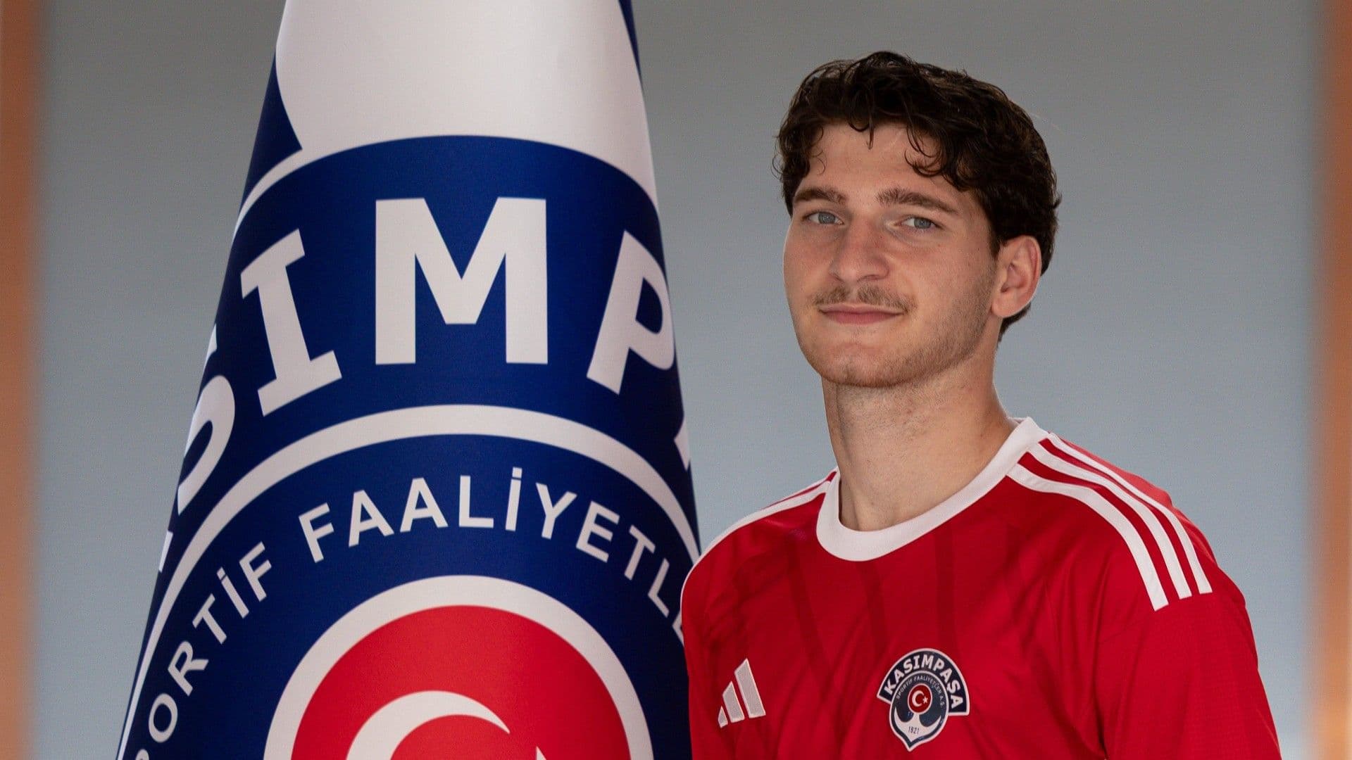 Kasımpaşa, Muhammed Emin Bektaş'ı transfer etti