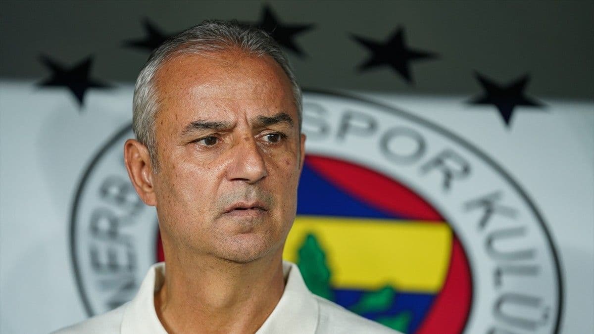 İsmail Kartal, stoper transferi yapacaklarını açıklamıştı, Fenerbahçe'nin hedefindeki isim belli oldu