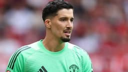 Altay Bayındır İspanya yolcusu! Celta Vigo, Manchester United ile anlaştı