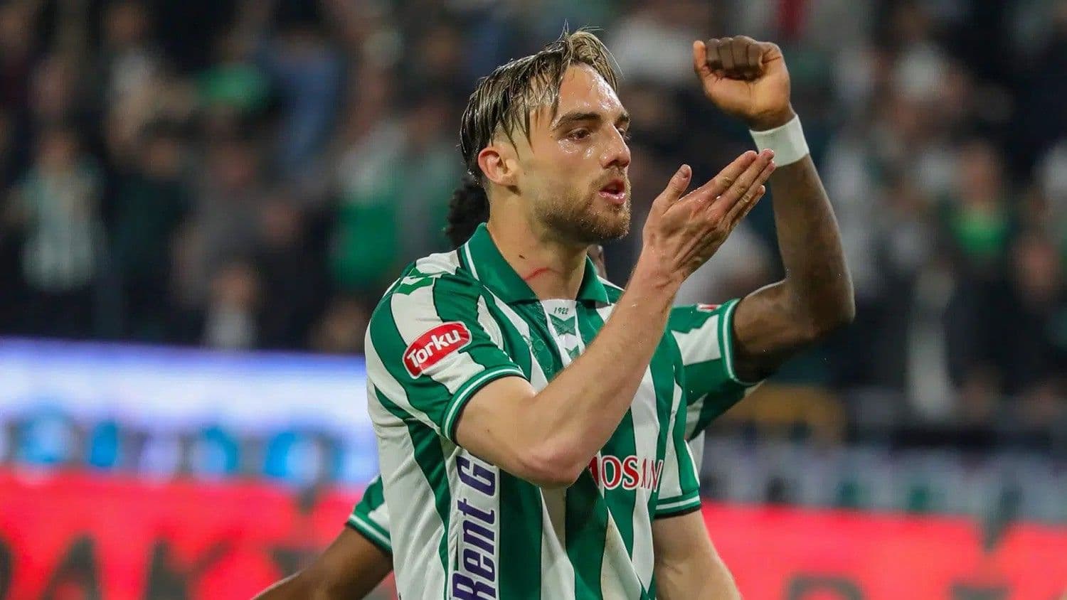 Kocaelispor, Berkan Kutlu'yu transfer etti
