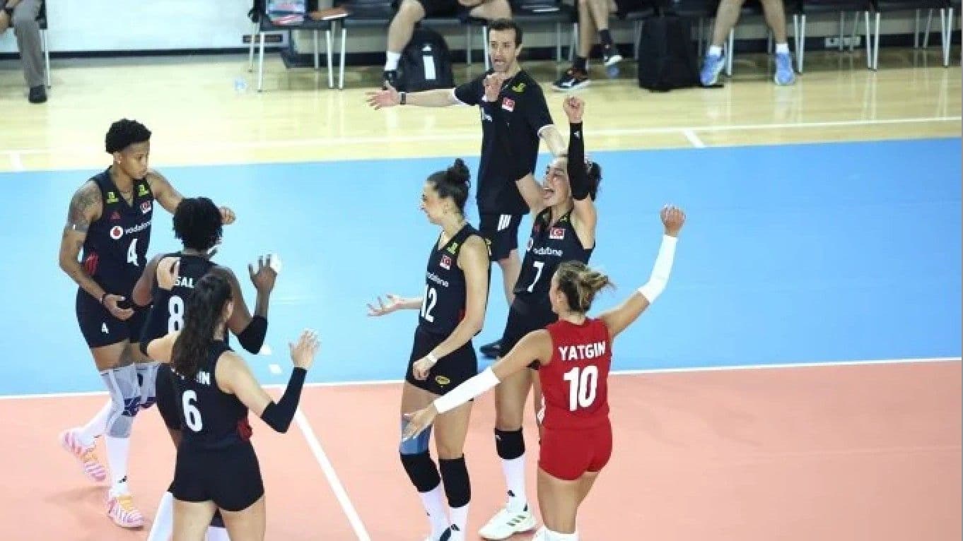 Filenin Sultanları’ndan Fransa’ya set yok!