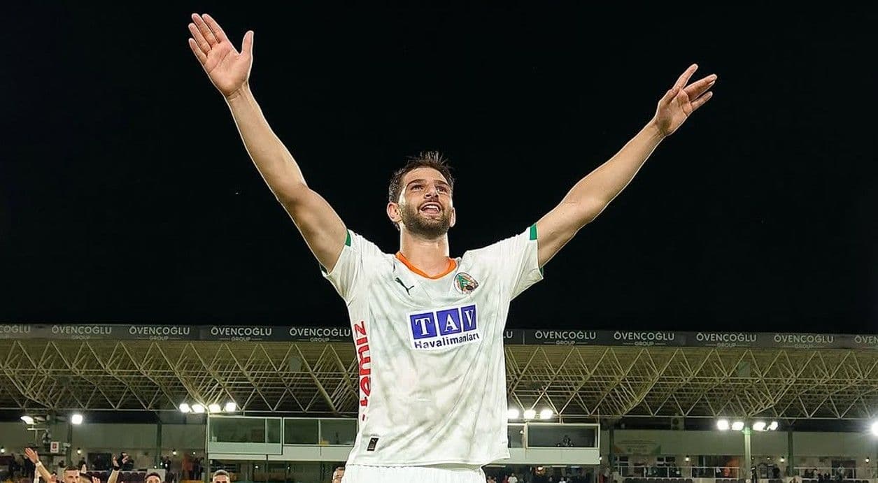 Alanyaspor'dan Ümit Akdağ için Fenerbahçe açıklaması geldi 