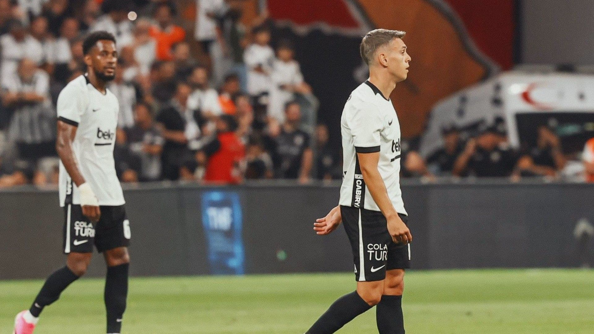 Beşiktaş'ın yeni yıldızı ilk kez sahada!