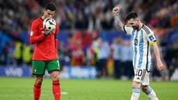 Bir ilk! Ronaldo ve Messi aynı takımda oynayacak