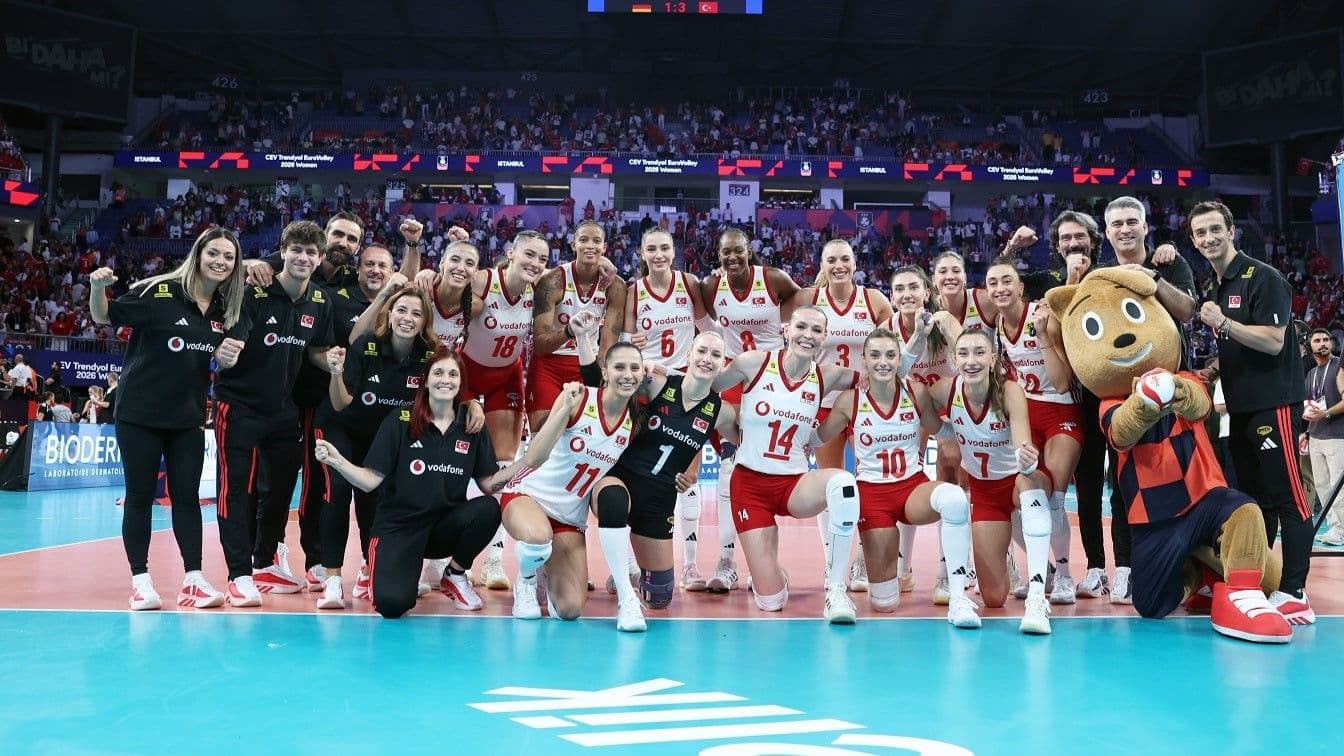 Türkiye - Sırbistan voleybol maçı canlı izle