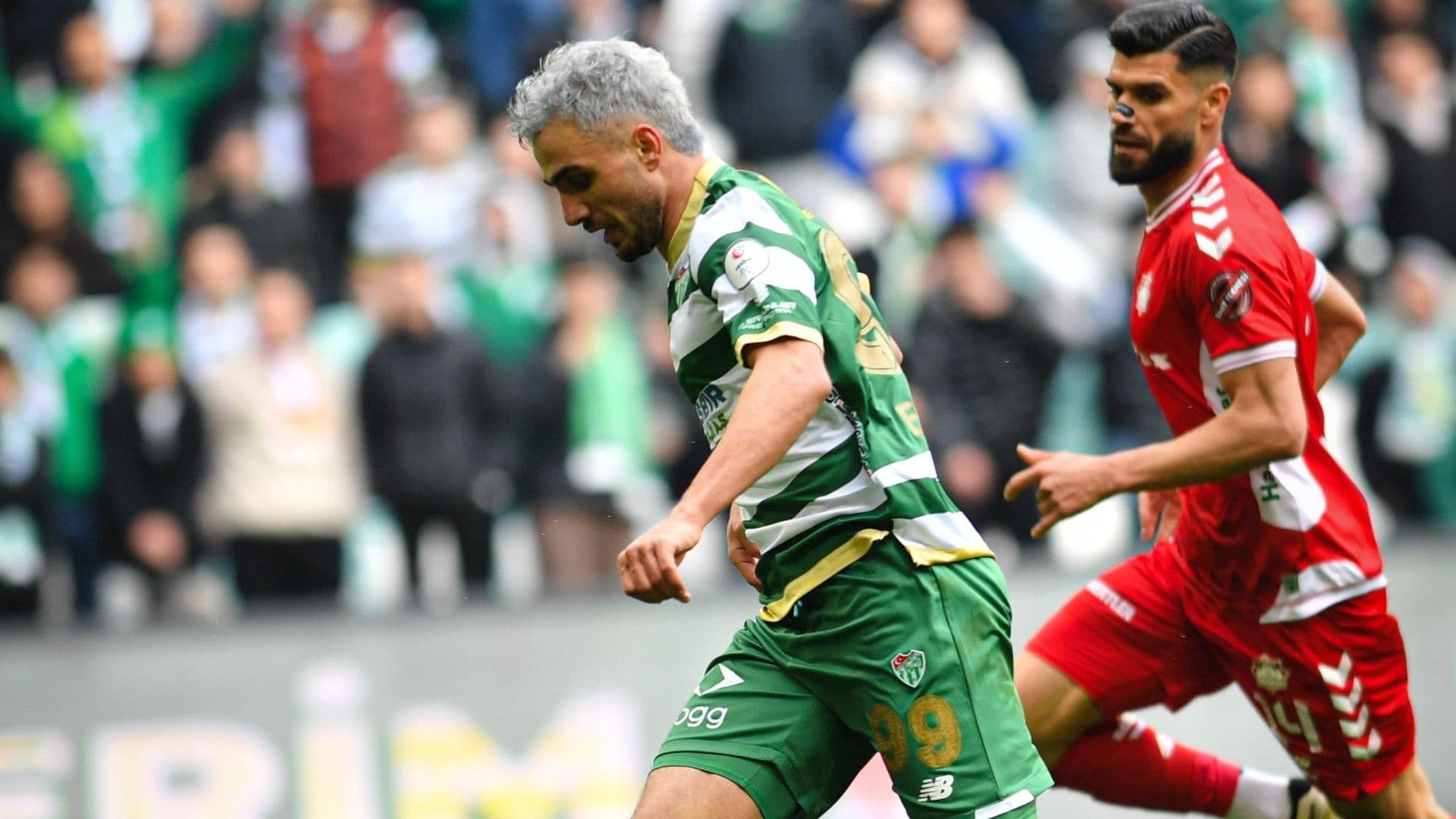 Bursaspor'da ayrılık kapıda! Transfer yetiştirilmeye çalışılıyor