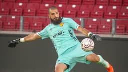 İlk yarıda 4 gol yiyen Gugeshashvili, Göztepe taraftarını tehdit etti: "İlla ki karşılaşırız!"