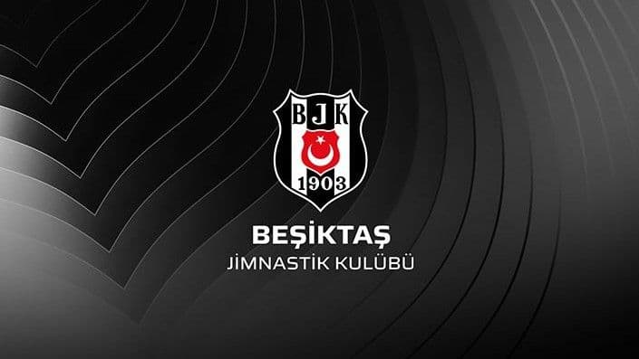 Beşiktaş taraftarı stada geldi
