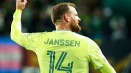 500 maçtır yapılamayanı Vincent Janssen başardı!