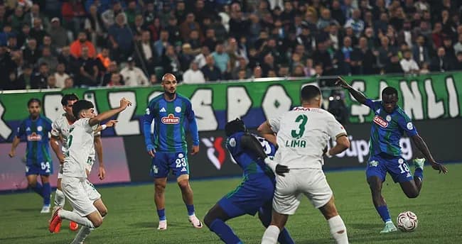 Çaykur Rizespor - Alanyaspor maçı