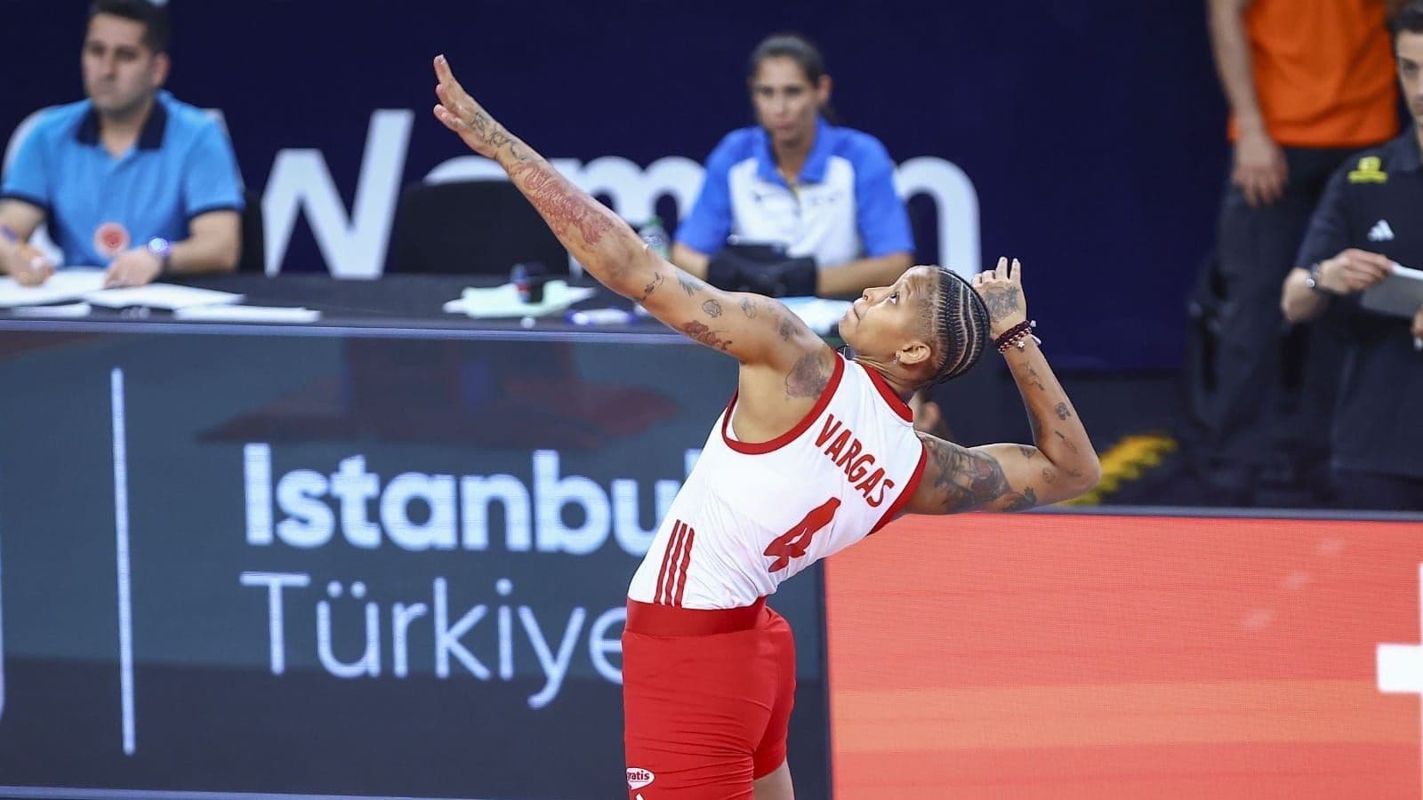 Melissa Vargas Avrupa Şampiyonası'na damga vurdu! Rekorları altüst etti