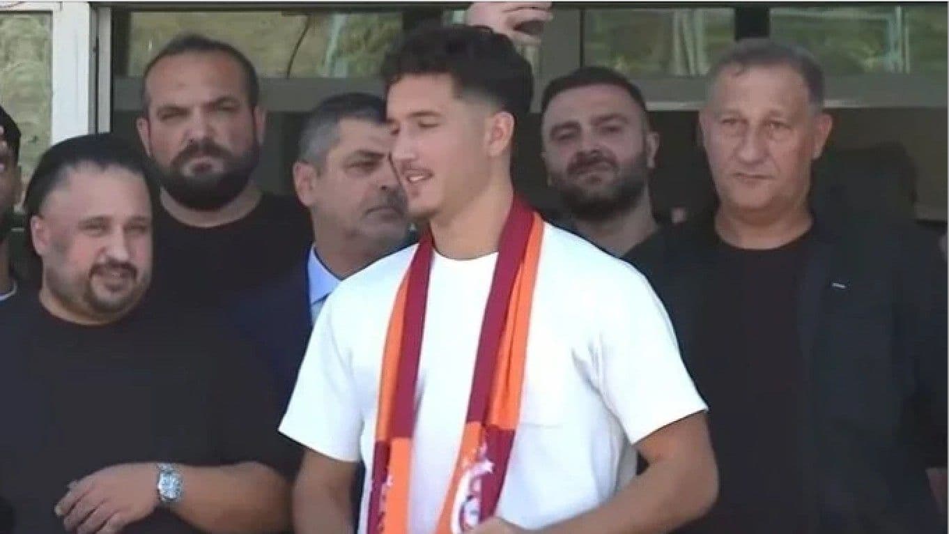 Deniz Gül'den havalimanında samimi itiraf