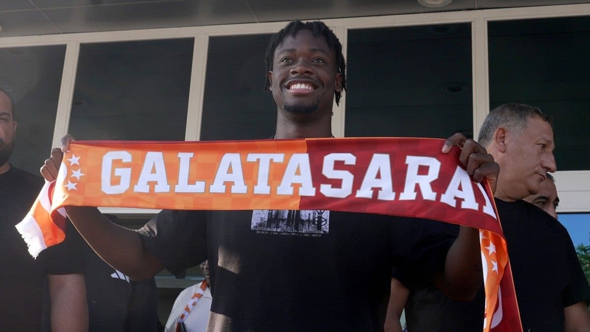 Galatasaray, El-Chadaille Bitshiabu'nun maliyetini açıkladı!