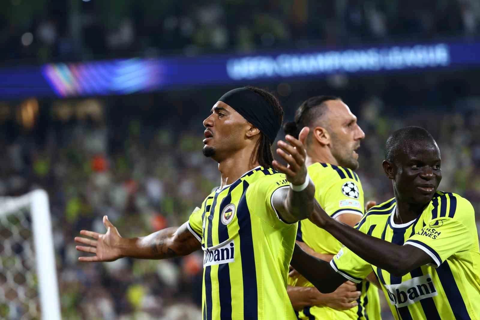 Archie Brown'a maç sonu İsmail Kartal şoku!