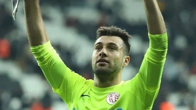 Gaziantep FK, Ataberk Dadakdeniz ile anlaşmaya vardı