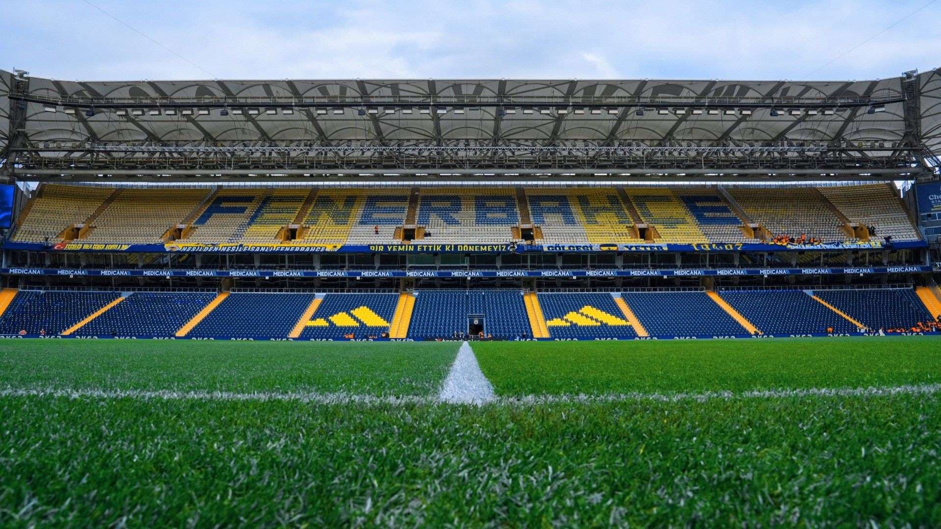 Fenerbahçe - Roma maçı öncesi operasyon! 5 gözaltı...