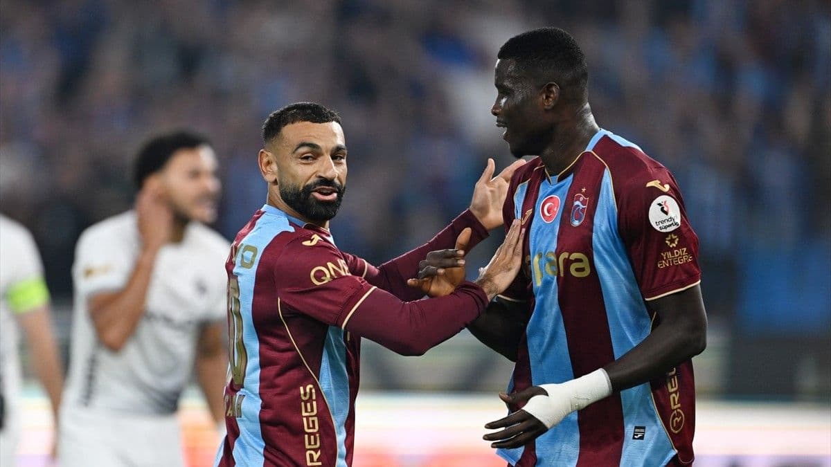 Gol kralı Onuachu, bu sezon ilk golünü attı! 2'yi Salah'a bıraktı