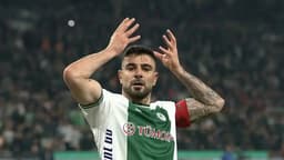 Konyaspor'da Adil Demirbağ şoku: Sezonu kapatabilir!