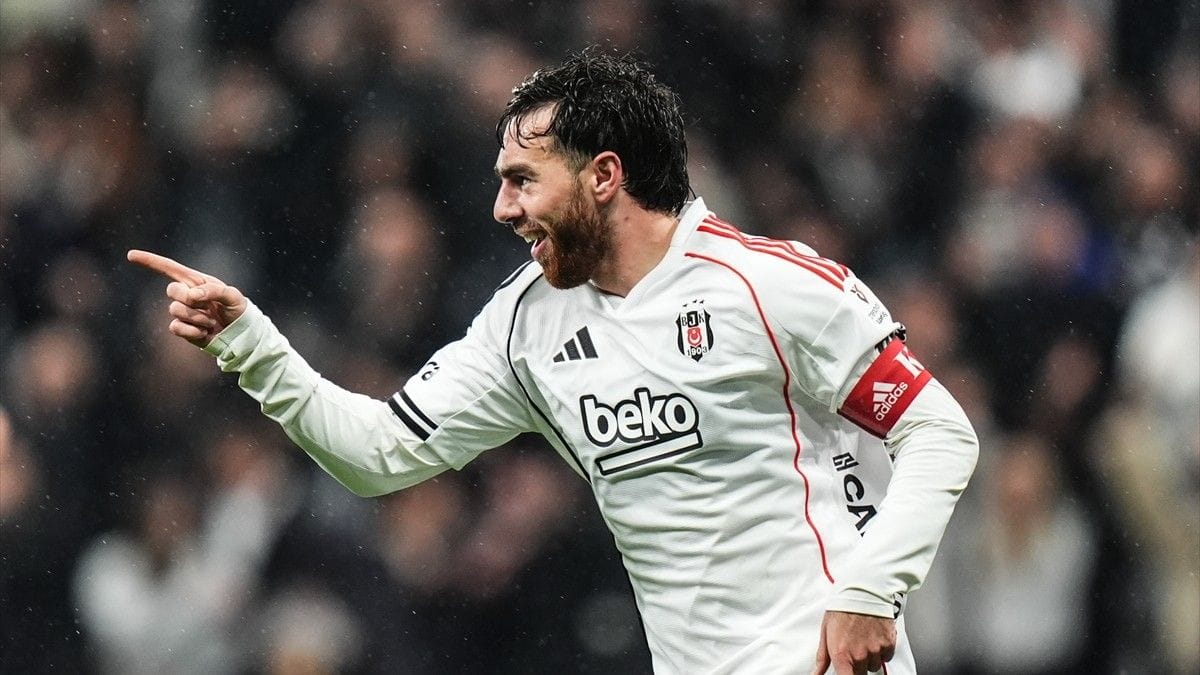 Orkun Kökçü'den Premier Lig devine ret!