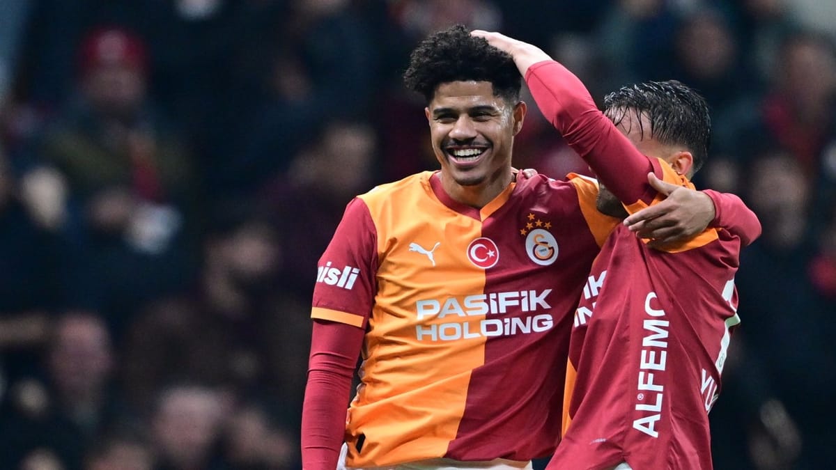Fenerbahçe derbisinde transfer zirvesi! Galatasaray'ın yıldızı için gelecekler