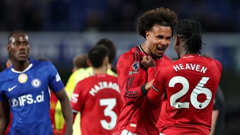 Chelsea bastırdı, Manchester United kazandı! Tek şutla 3 puan