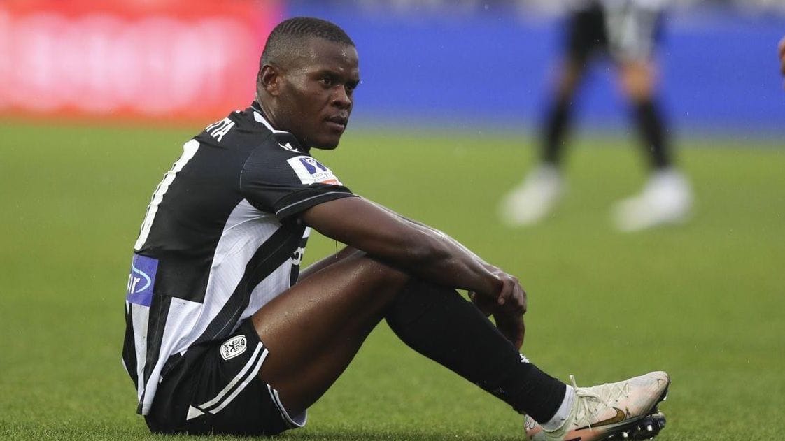 Samatta Fransa’da ilk kez ağları sarstı