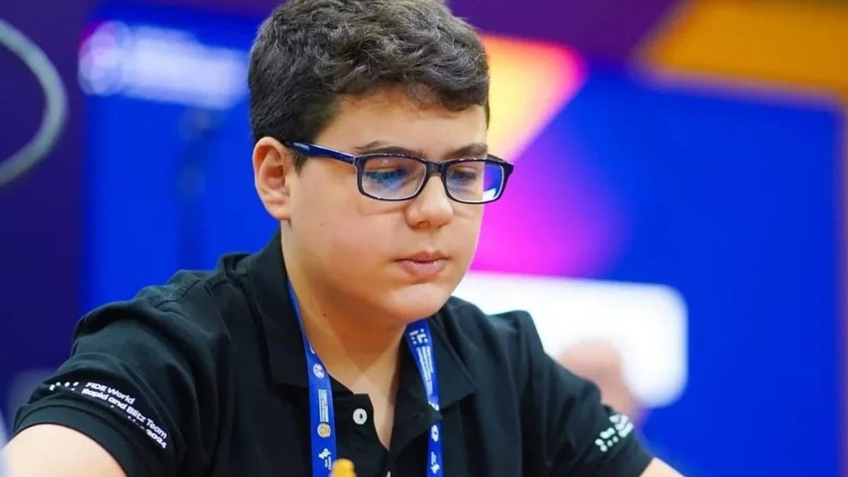 Yağız Kaan Erdoğmuş, satrançta dünya rekoru kırdı