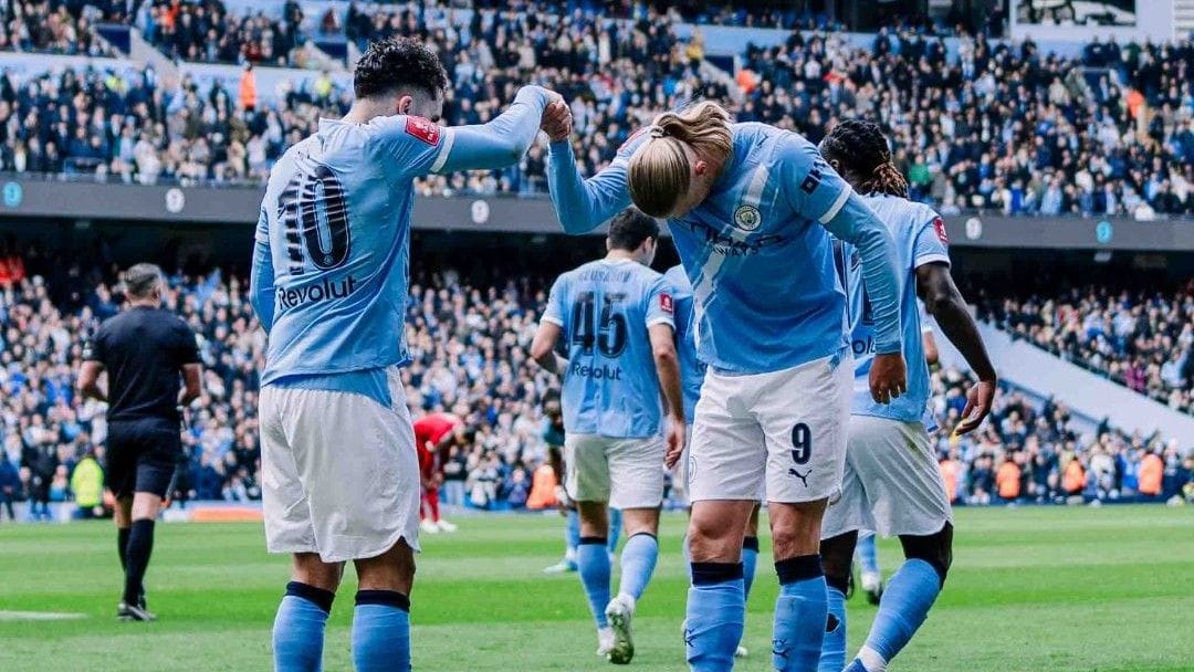 Manchester City, Liverpool'u Erling Haaland'la dağıttı!