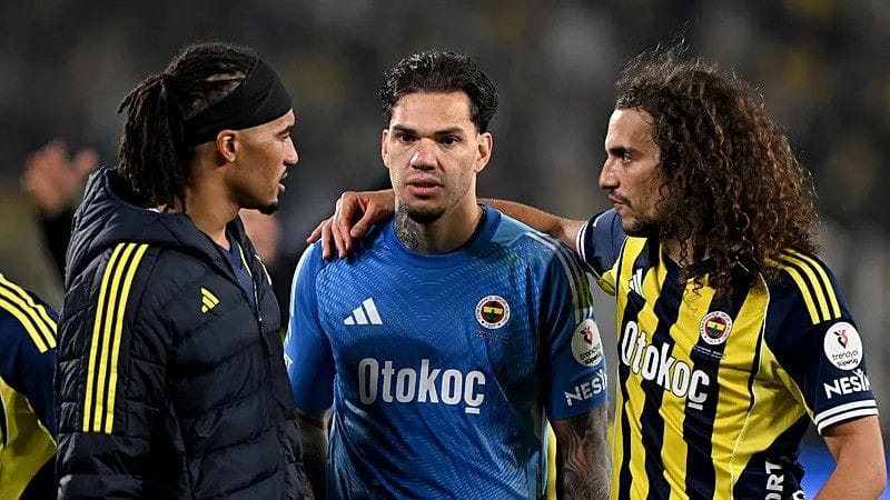 Fenerbahçe'den Ederson kararı: Menajeri İstanbul'a çağrıldı!