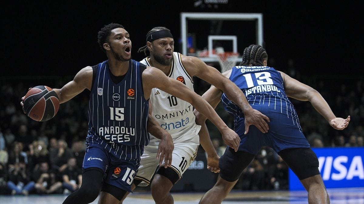 Dubai Basketbol: 69 - Anadolu Efes: 85 MAÇ SONUCU - ÇEYREK SKORLARI