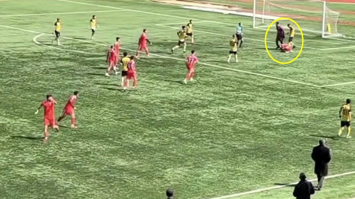 Derikspor–Kızıltepe maçında kan dorduran görüntüler! Rakibinin yüzüne tekme attı, elmacık kemiğini kırdı