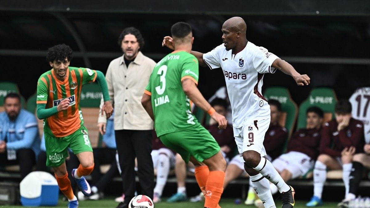 Trabzonspor deplasmanda Alanyaspor'a takıldı: 1-1