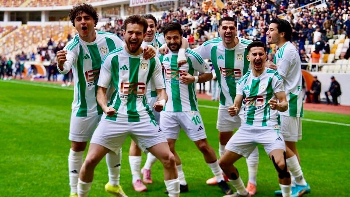 Malatya Yeşilyurtspor, Karaköprü Belediyespor’u tarihi farkla yendi