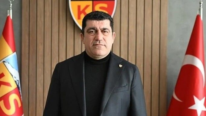 Kayserispor Hollandalı sağ bek Joshua Brenet'le anlaştı