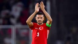 Merih Demiral'dan milli takıma kötü haber!