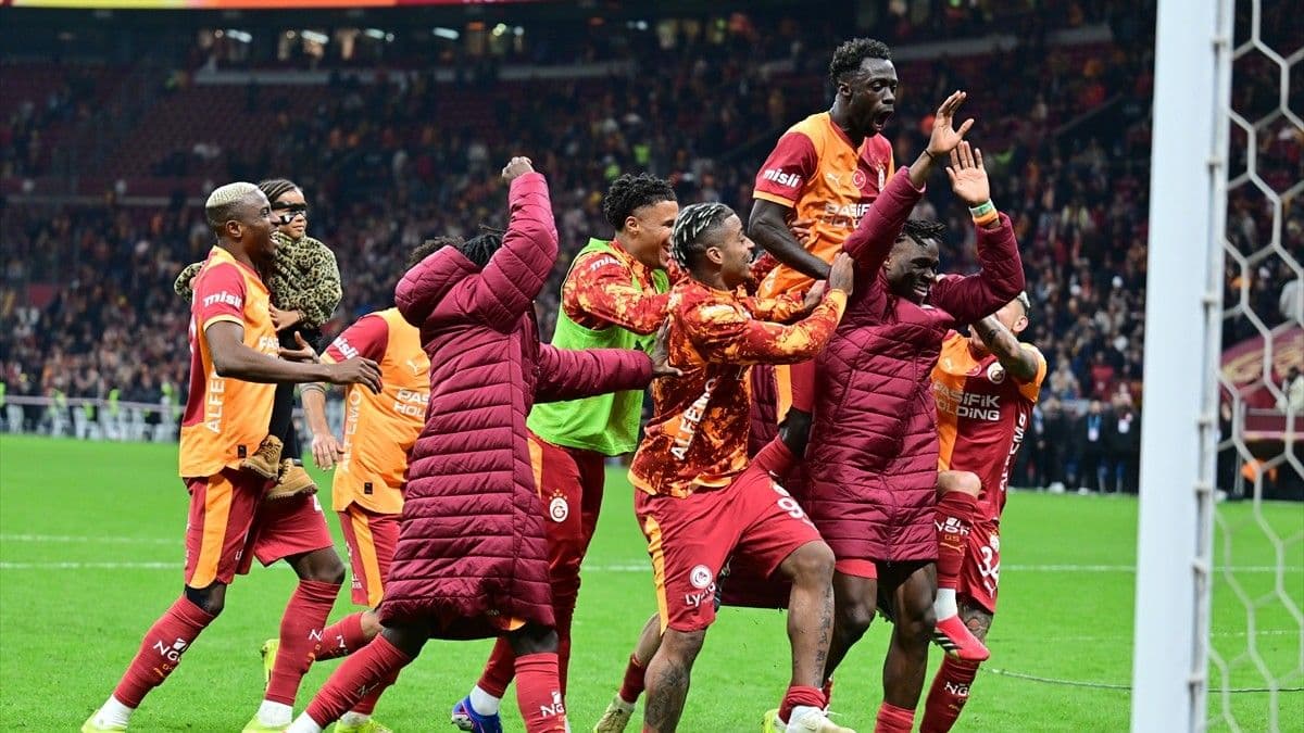 Spor yazarlarından Galatasaray yorumu: "İşine bakıyor"