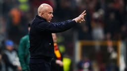 Liverpool’da puan kaybı sonrası tepki! Slot’tan Galatasaray mesajı