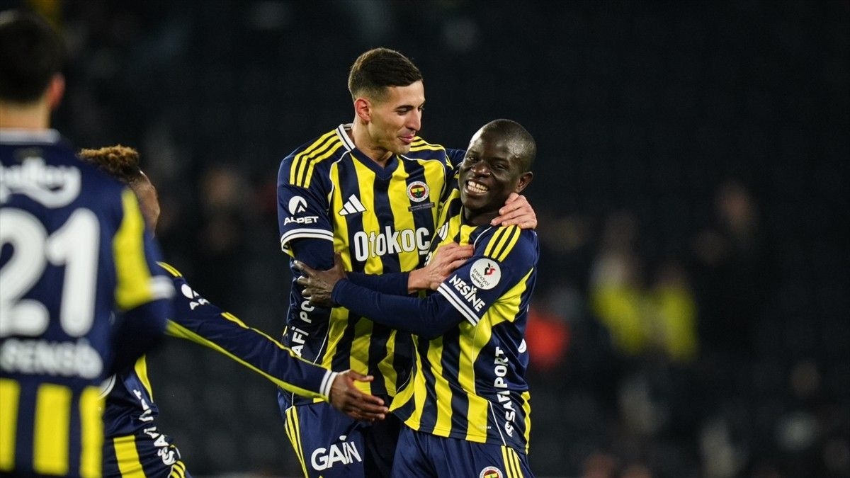 N'Golo Kante: "Umarım sezon sonunda ligi kazanırız"