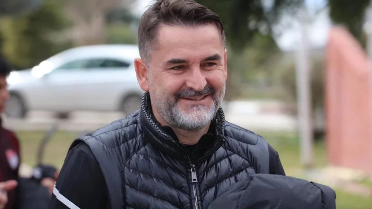 Bahis cezası alan Bülent Yenihayat'a 52 Orduspor’dan ödül