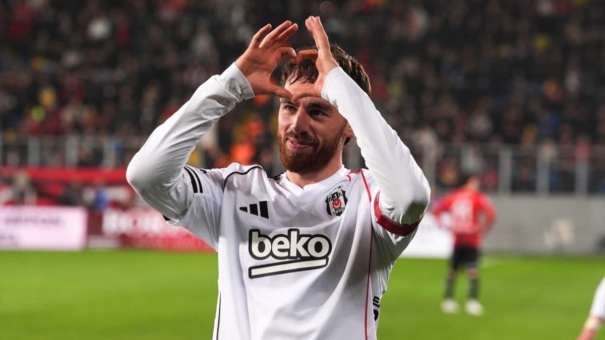 Orkun Kökçü attı, Sergen Yalçın kıskandı! "Sergen hocanın attığı golü de izledim..."